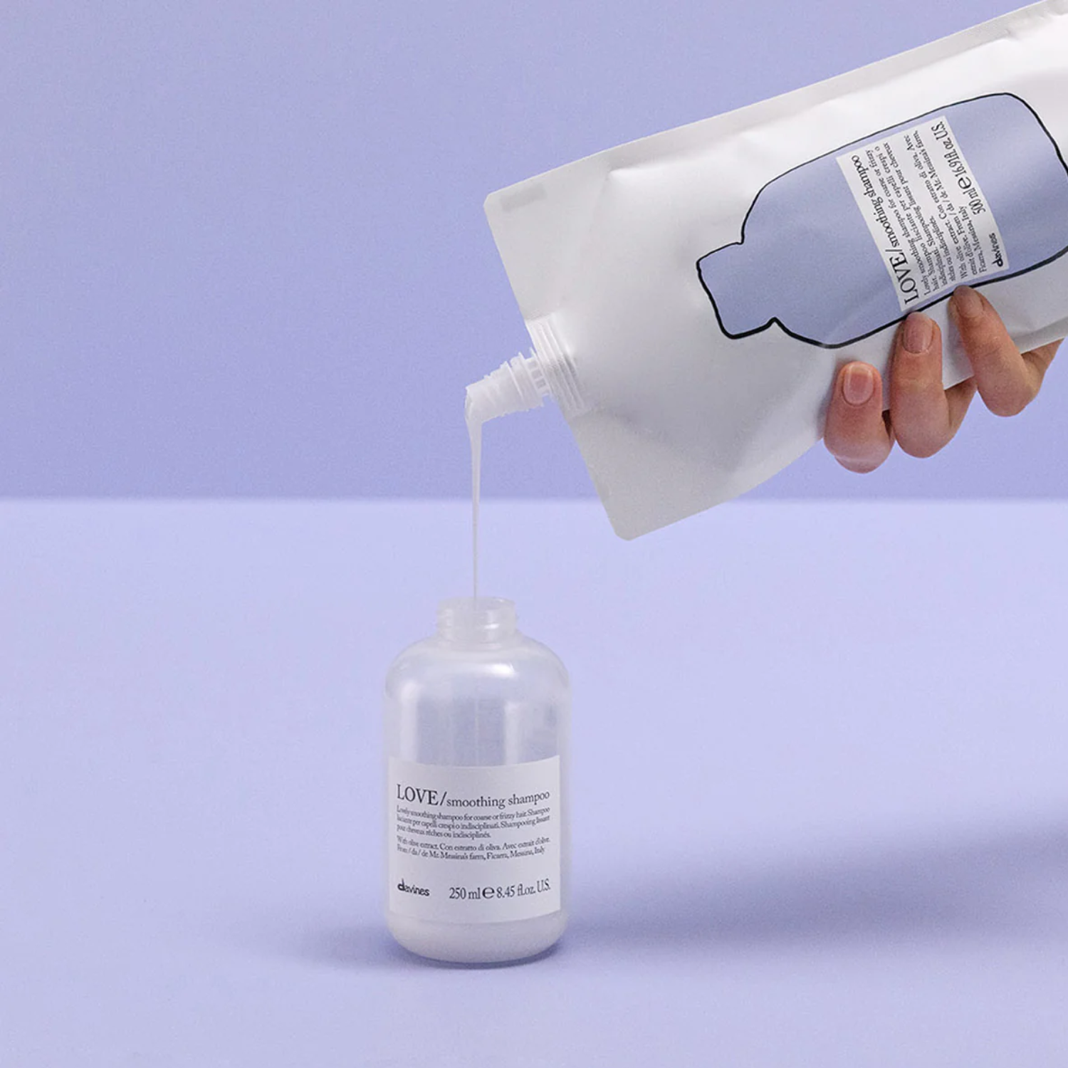 DAVINES LOVE/ Shampooing lissant & adoucissant