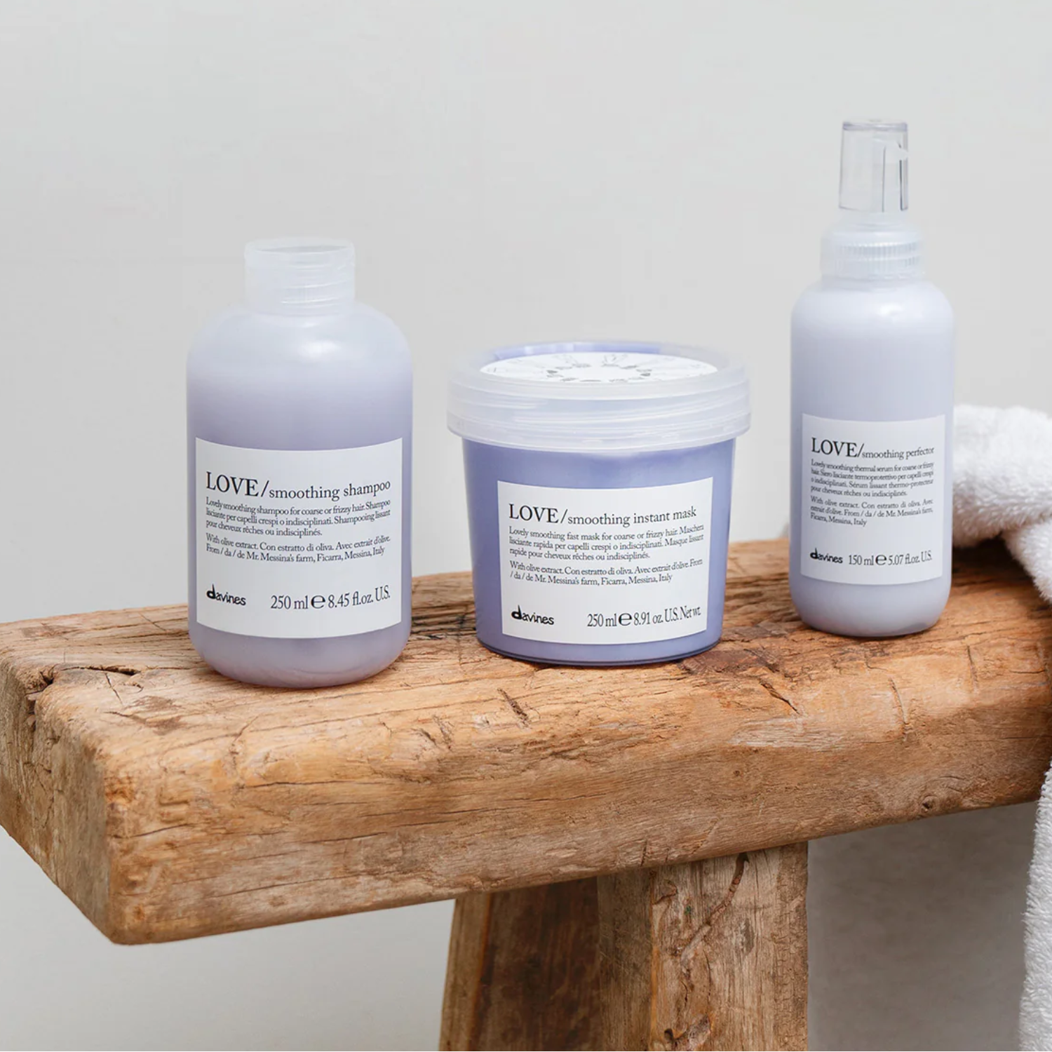 DAVINES LOVE/ Shampooing lissant & adoucissant